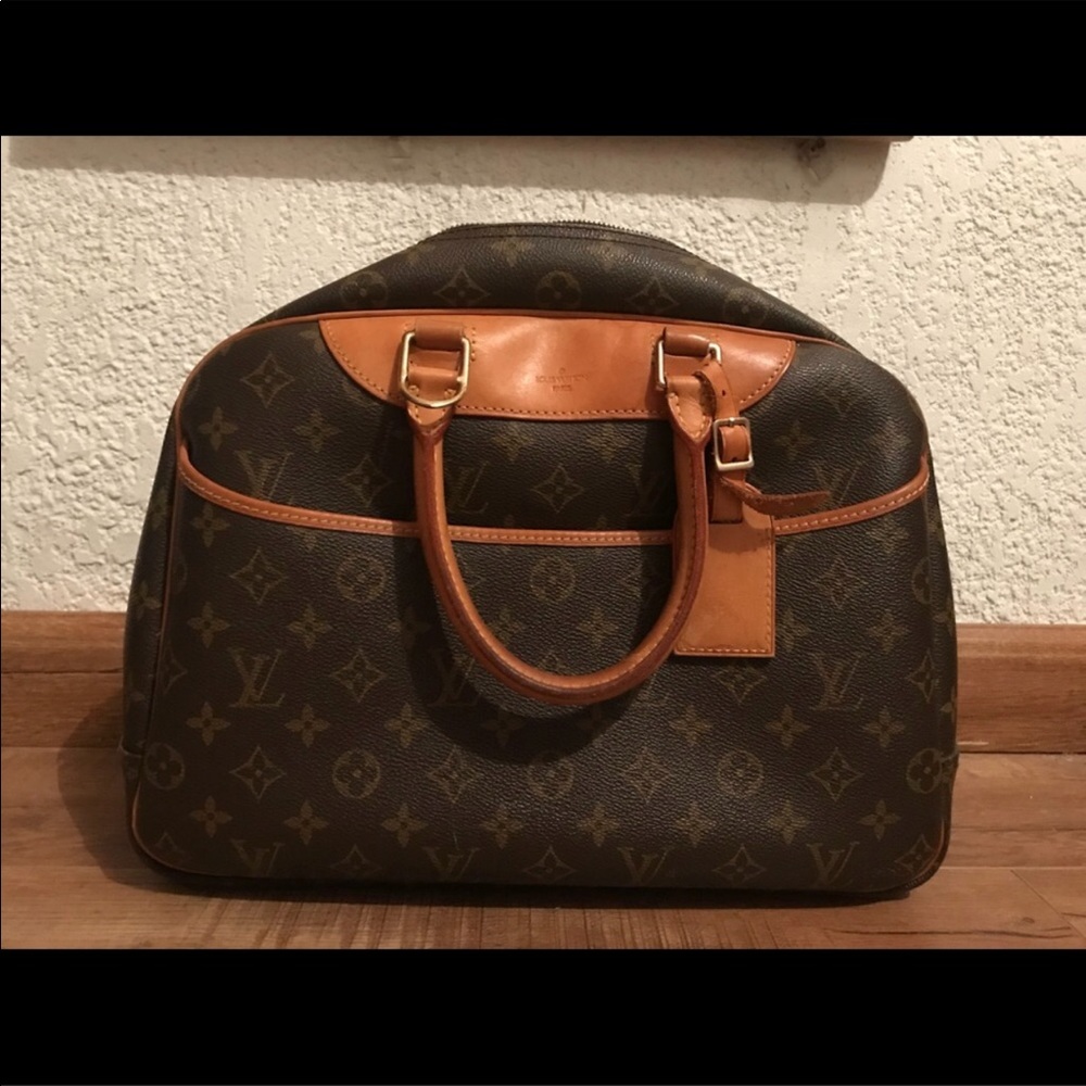 Louis Vuitton deauville
